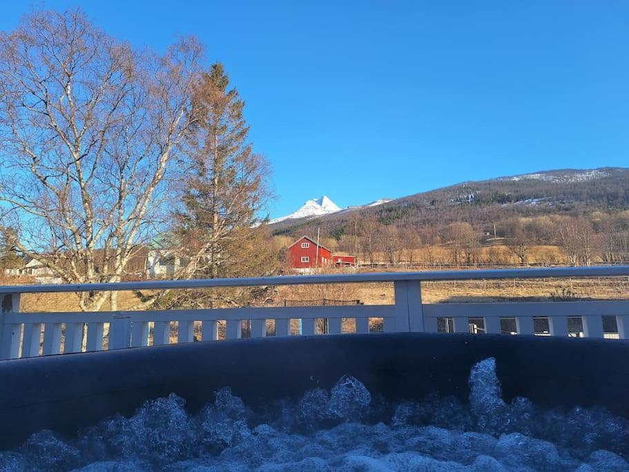 Farmroom With Sauna And Aurora Narvik Exterior foto